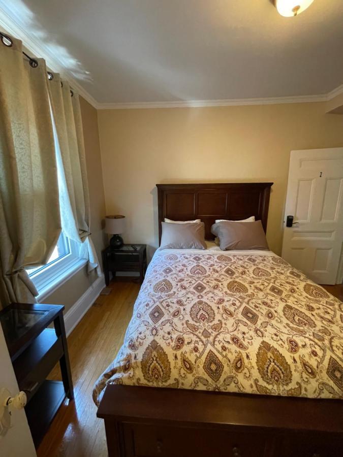 The Century House Bed And Breakfast Оттава Экстерьер фото